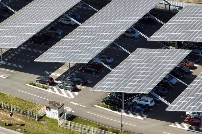 Vente de carports solaires pour professionnels et particuliers à Aix-en-Provence et dans la région